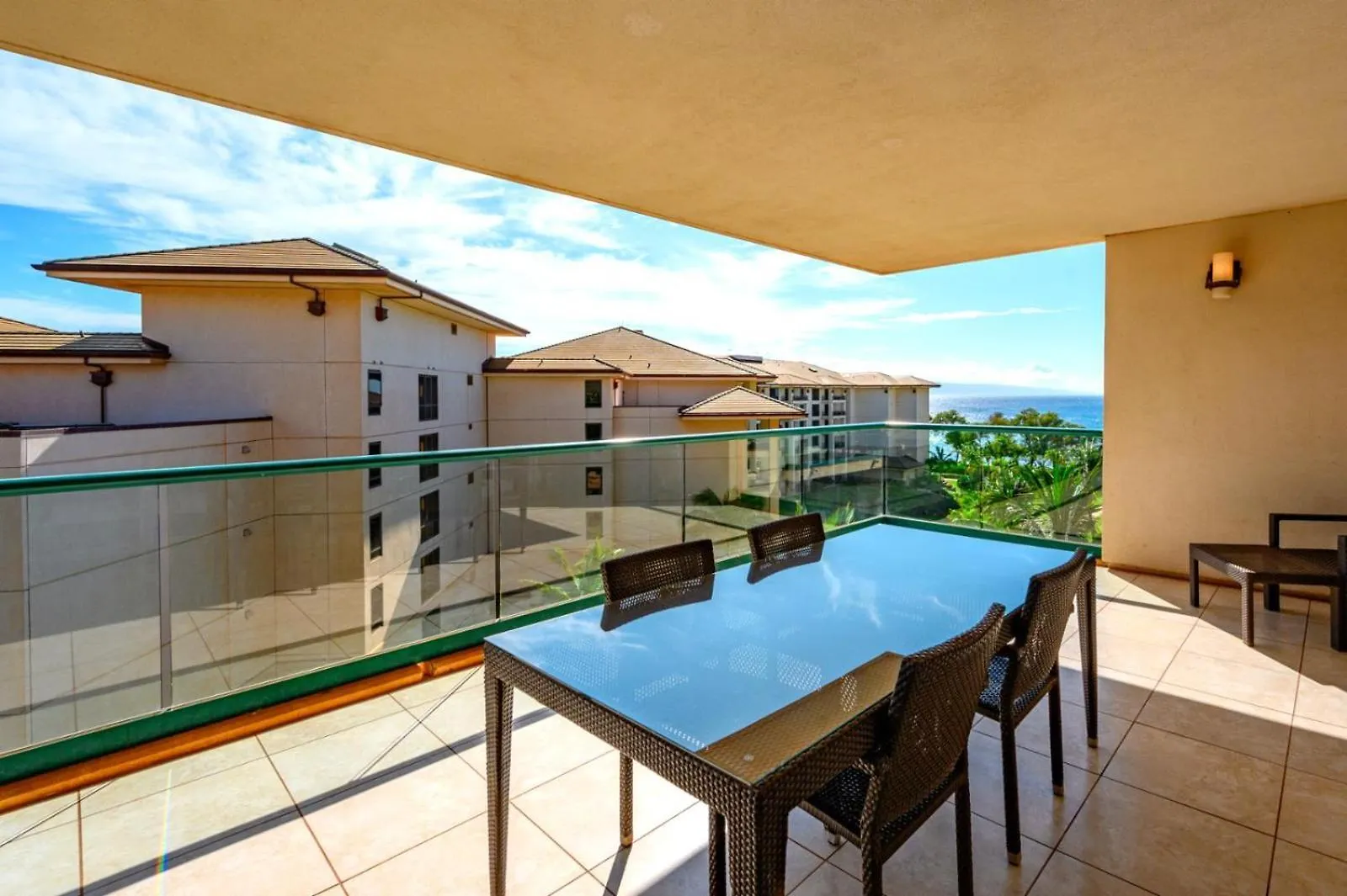 Kbm Resorts Spacious Ocean View 4-Bedroom Honua Kai Collection Multi Unit Listing Same Floor 2 Free Rental Cars Hkh-62048 卡纳帕利 公寓